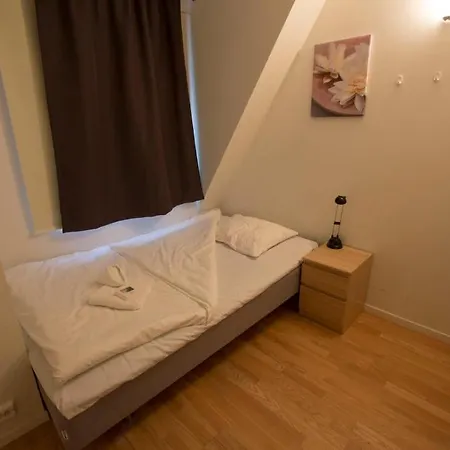 Apartment Norwegian Housing, Solbakkeveien 12